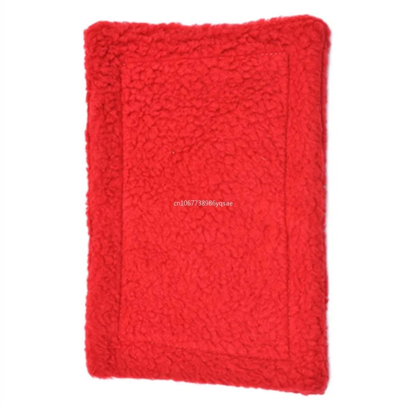 1Pcs Rectangle Hamster Bed Pad Sleep Mat House Pad Squirrel Hedgehog Rabbit Chinchilla Bed Mat House Nest Hamster Accessories
