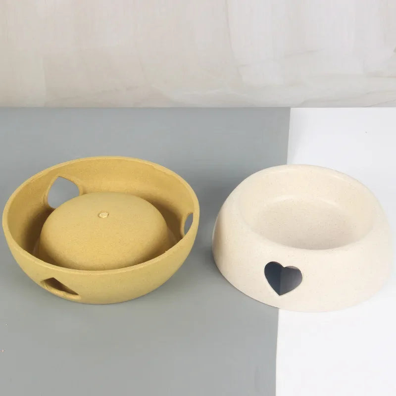 Supplies Dog Bowls and Rice Bowls Plastic Heart-shaped  Bowls Pet Bowls and Cat Food Bowls Wholesale