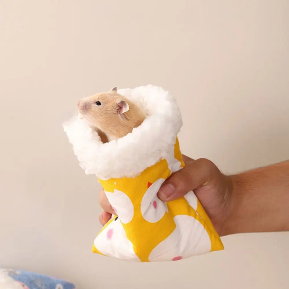 Cute Pocket Hamster Cotton Nest Pocket Shape Warm Pocket Pet Carriers Bag Chicken/Owl Soft Warm Hamster Bed