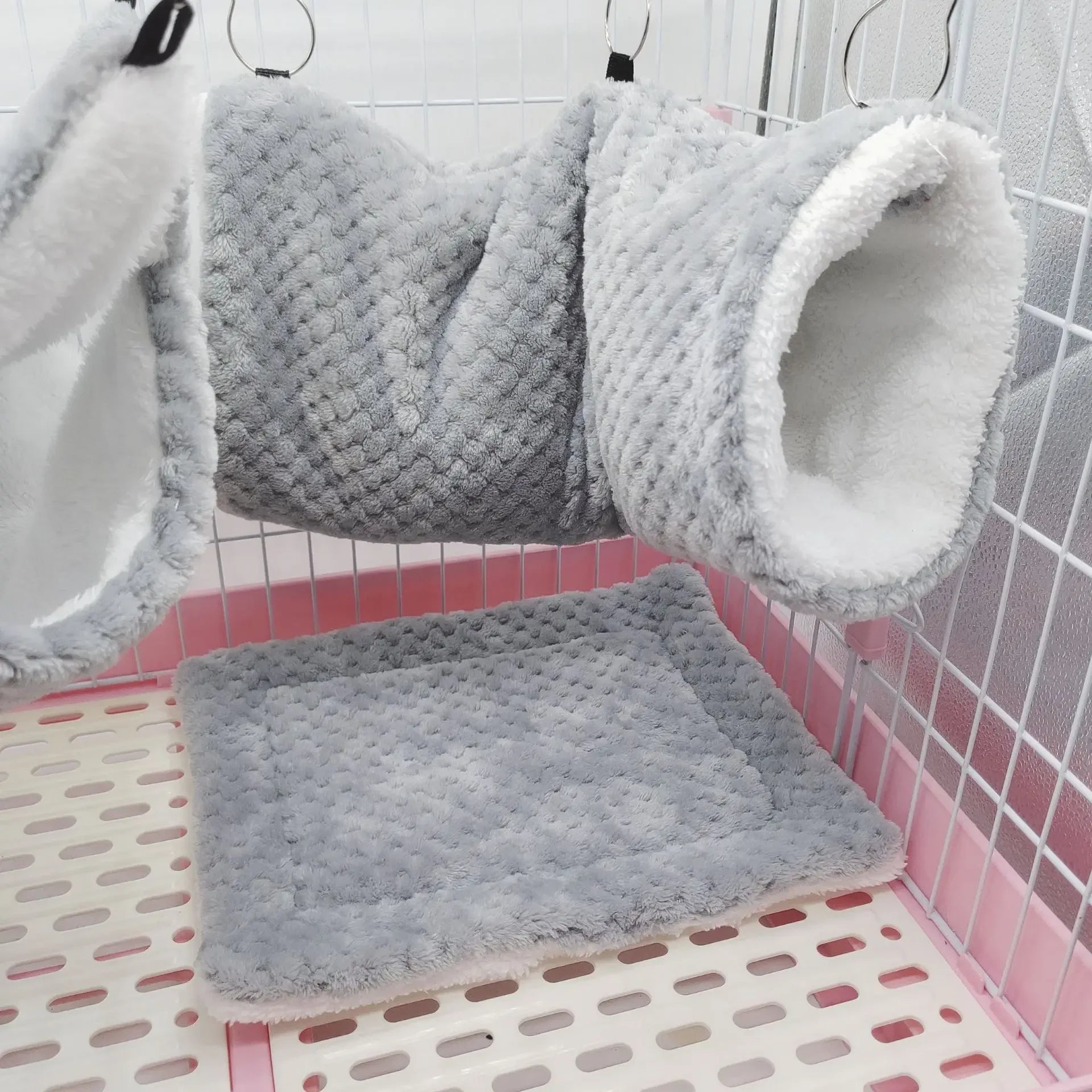 Warm Winter Pet Hammock Double Layer Thick Plush Hamster Hammock Chinchilla Guinea Pig Ferret Sleeping Bag Hamster Hanging Cage