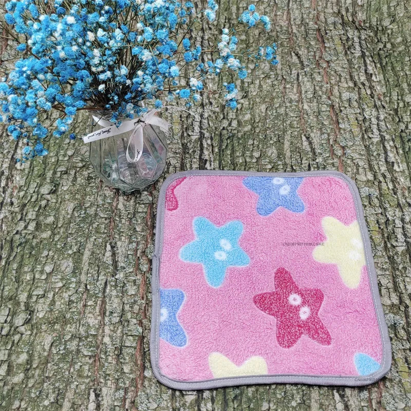 Hamster Guinea Pig Blanket Small Pet Item Soft Warm Bed Sleep Mat Flannel Fleece Pad for Rabbit Hedgehogs Small Pet Accessories