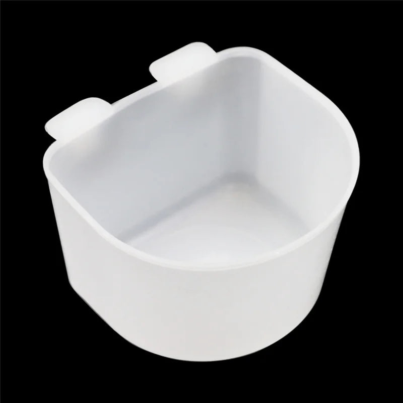 5 Pcs Bird Parrot Pigeons Plastic Water Bowl, Feeding Trays Poultry Quail Food Bowl, Bird Feeder Drinker Aviculture Bird Tools