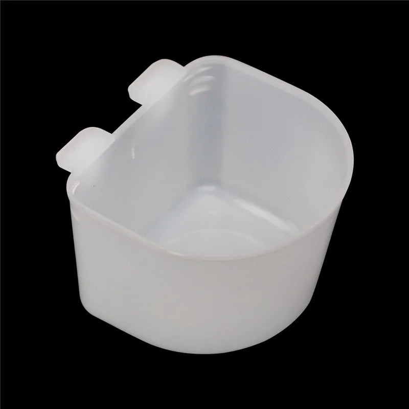 5 Pcs Bird Parrot Pigeons Plastic Water Bowl, Feeding Trays Poultry Quail Food Bowl, Bird Feeder Drinker Aviculture Bird Tools