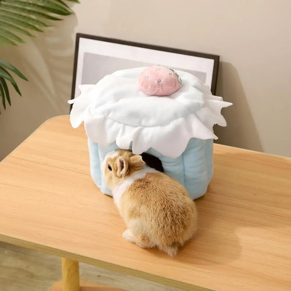 Hamster Cave Bed Soft Warm House Bed for Small Pet Cake Shaped Small Animal Winter Sleeping House for Small Pets Bunnies