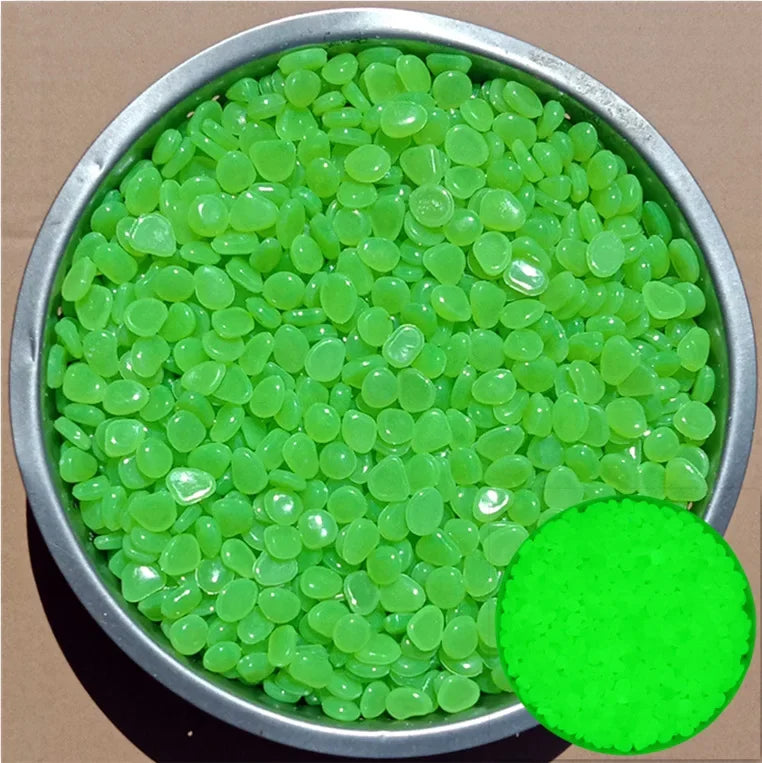Glowing pebbles aquarium luminous stone Fish tank decoration courtyard lawn outdoor luminous stone cobblestone in the darkness