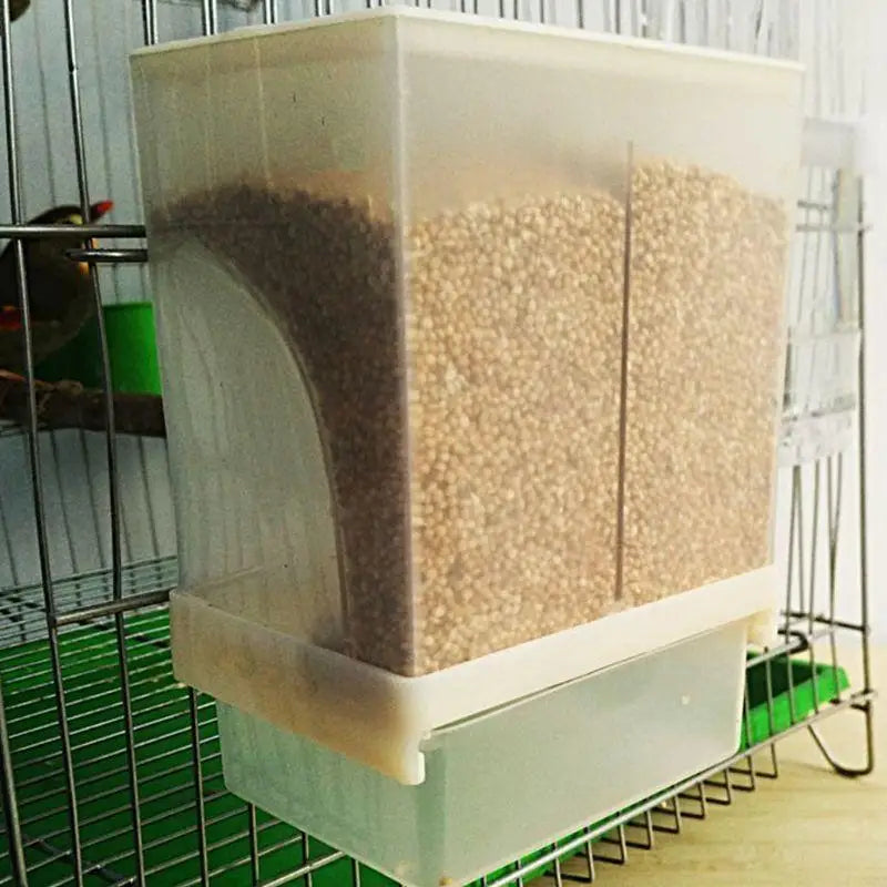 C90A Acrylic Bird Feeder Large Capacity Clear Container Automatic Dispenser