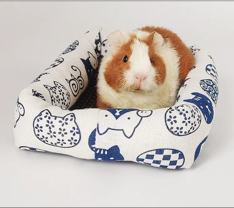 Summer Small Pets Cool Nest Puppy Kitten Rattan Mat Cute Print Pet Cooling Mat for Guinea Pig Hamster Chinchilla Small Cage