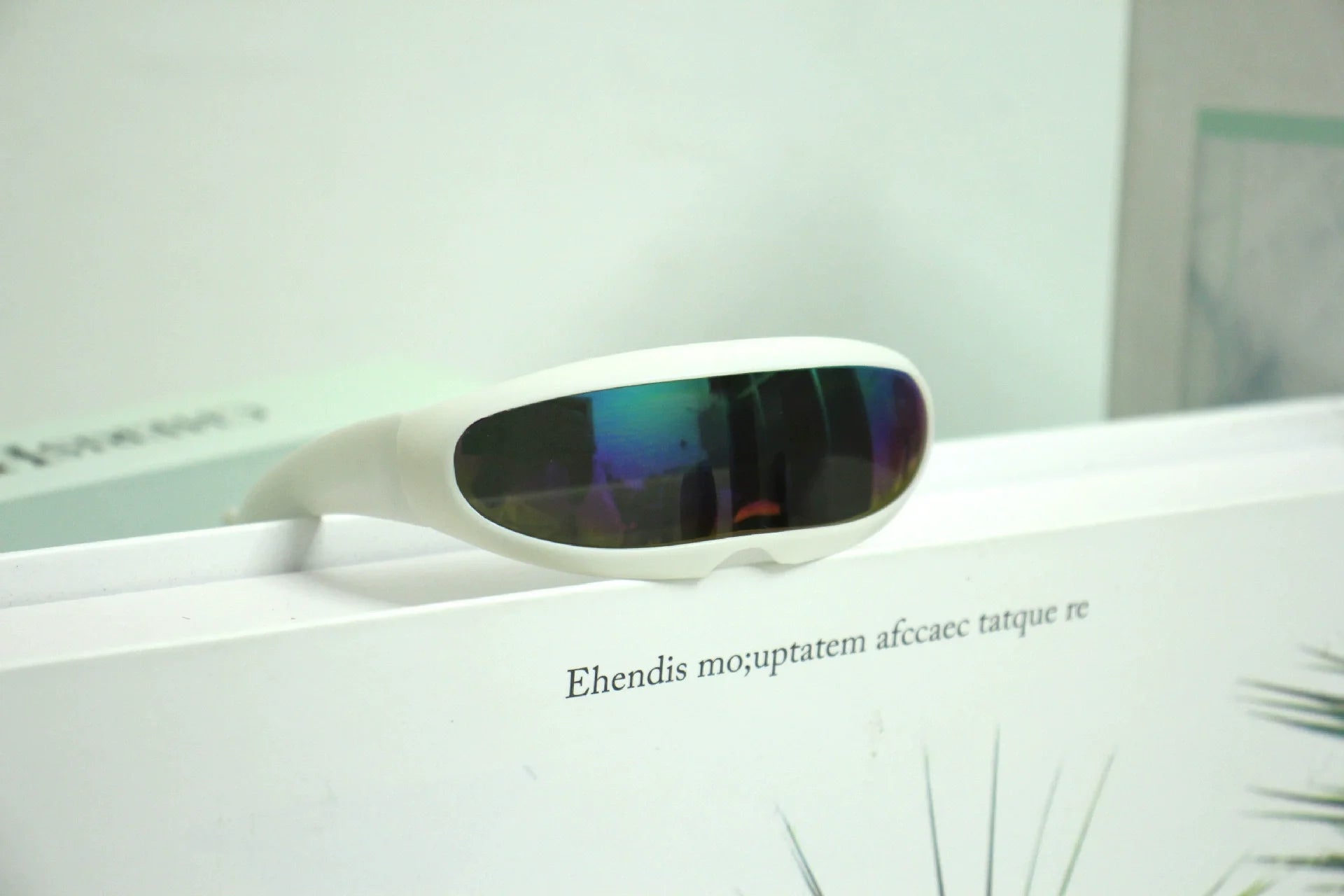Pet Glasses Cat Windproof Sunglasses Reflection Eye Wear Glasses for Small Dog Cat Pet Photos Props Accessories Pet Products