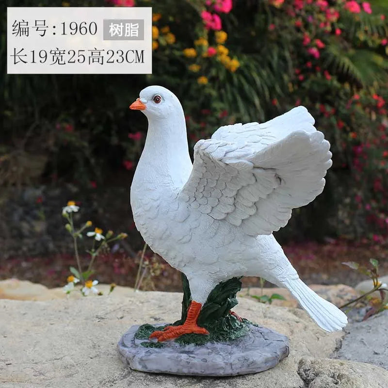 Outdoor garden simulation animal white dove model, garden decoration prop, resin simulation pigeon figurine