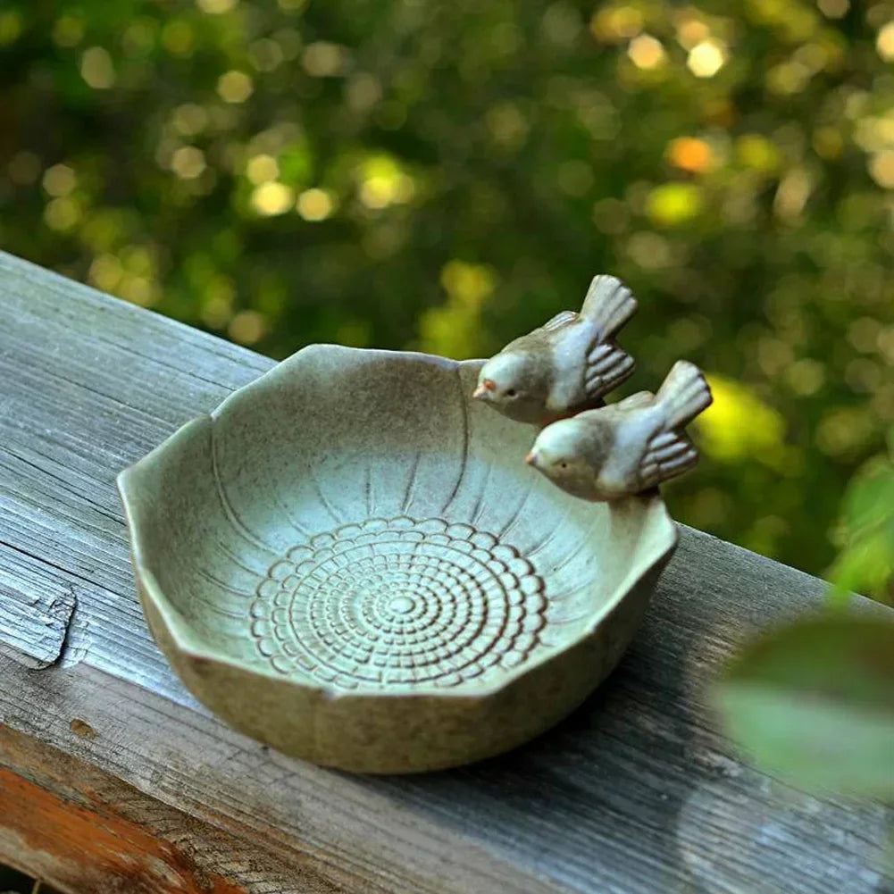 Ceramic Birdbath Bowl Bird Feeder Food Holder Container Bird Feeding Tray for Outdoor Garden Courtyard Decoration Bird Feeder