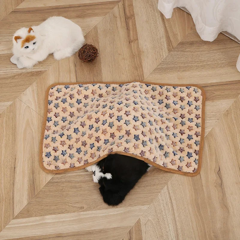 Hamster Guinea Pig Blanket Small Pet Item Soft Warm Bed Sleep Mat Flannel Fleece Pad for Rabbit Hedgehogs Small Pet Accessories