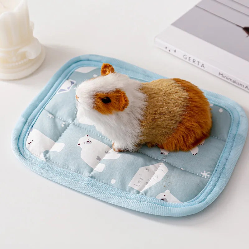 Summer Soft Small Animal Cooling Mat Breathable Cushion Thick Guinea Pig Chinchilla Rat Rabbit Nest House Bed Sleeping Mat