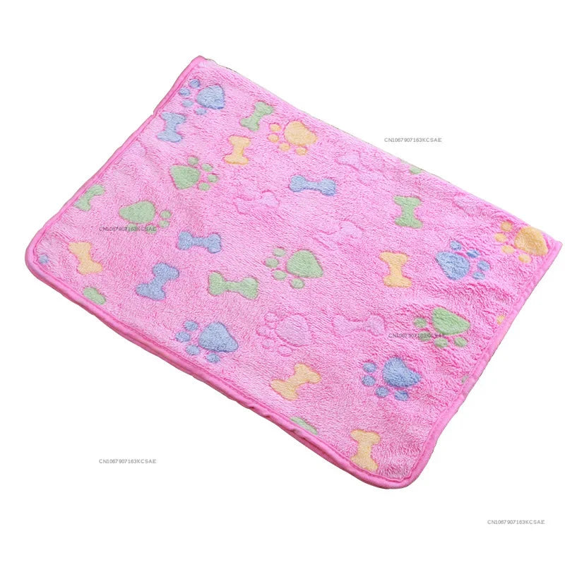 Hamster Guinea Pig Blanket Small Pet Item Soft Warm Bed Sleep Mat Flannel Fleece Pad for Rabbit Hedgehogs Small Pet Accessories