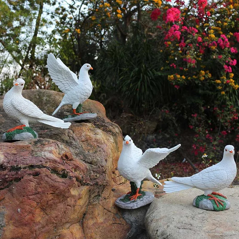 Outdoor garden simulation animal white dove model, garden decoration prop, resin simulation pigeon figurine