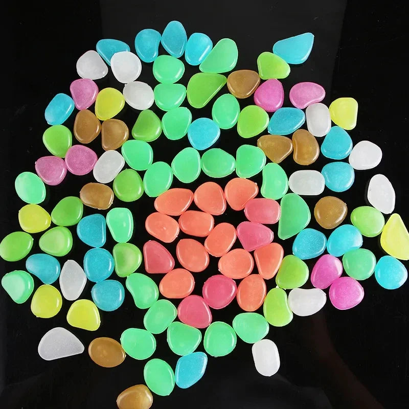 Glowing pebbles aquarium luminous stone Fish tank decoration courtyard lawn outdoor luminous stone cobblestone in the darkness
