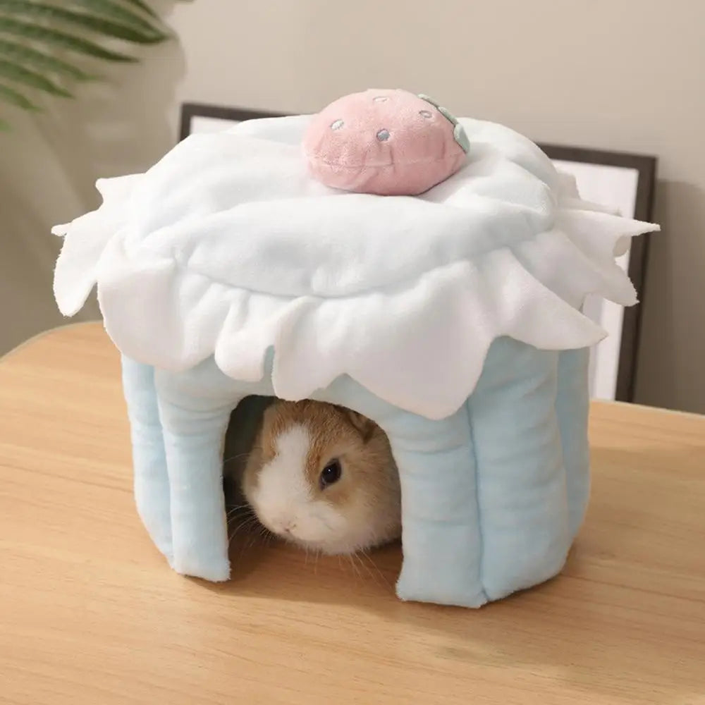 Hamster Cave Bed Soft Warm House Bed for Small Pet Cake Shaped Small Animal Winter Sleeping House for Small Pets Bunnies