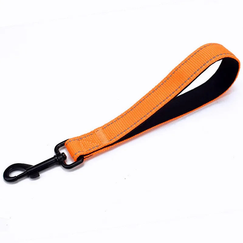 Dog Leash 25cm Dogs Leashes Reflective Short Leash for Medium Large Dog Walking Soft Padded Handle Dogs Leashes Short Pet Chain