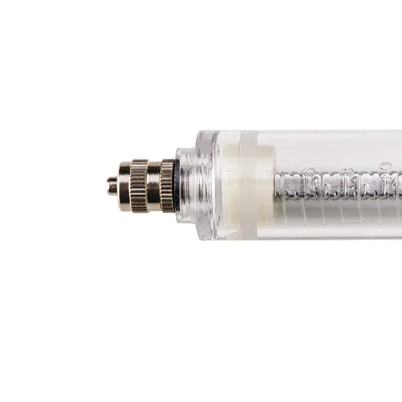 Various specifications and high-precision plastic steel injectors for animal use dedicated to animal husbandry in breeding farms