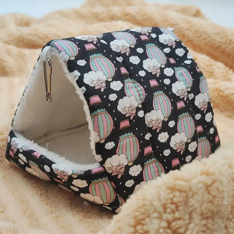 Comfortable Hamster House Warm Mat Small Animal Sleeping Bed Soft Guinea Pig Nest Mini Cage for Rabbit Squirrel Mat Guinea Pig