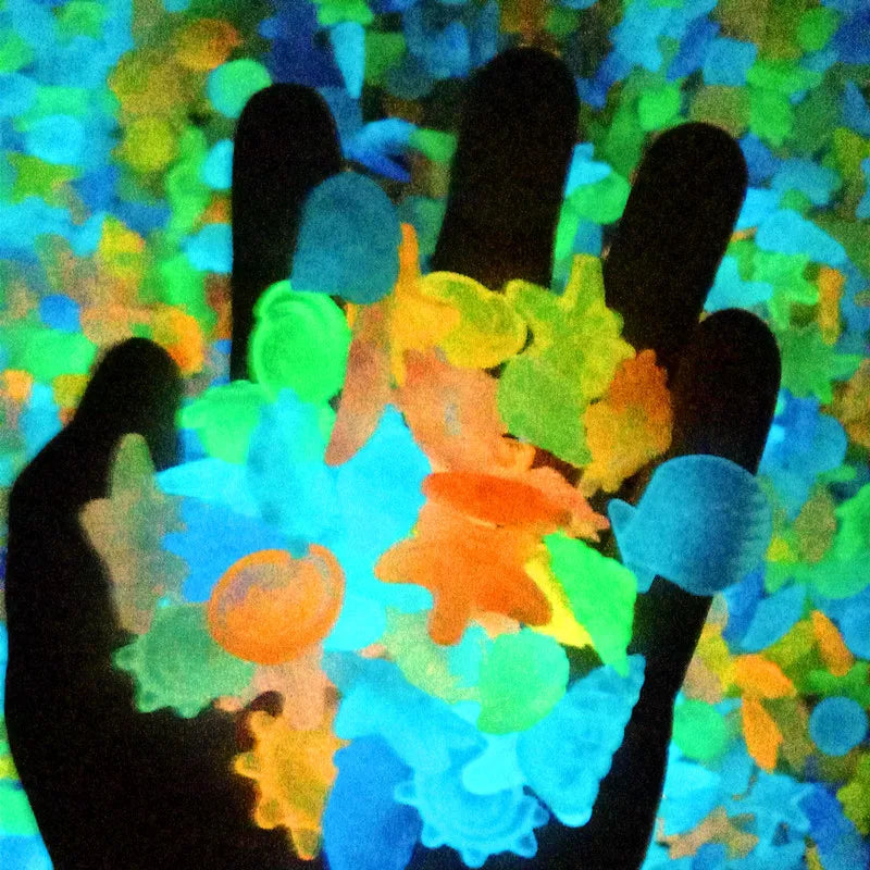 100pcs Luminous Ocean Stone Conch and Shell Fish Tank Decoration Simulated Aquatic Gravel Glow in Dark Pretty Little Rocks