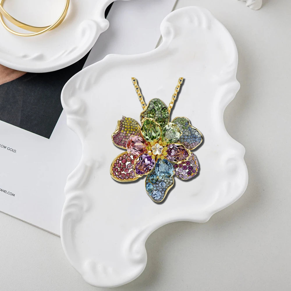 New Mixed Cut Flower Colored Diamond Set Necklace Jewelry High End Niche Cat Accessories Gift