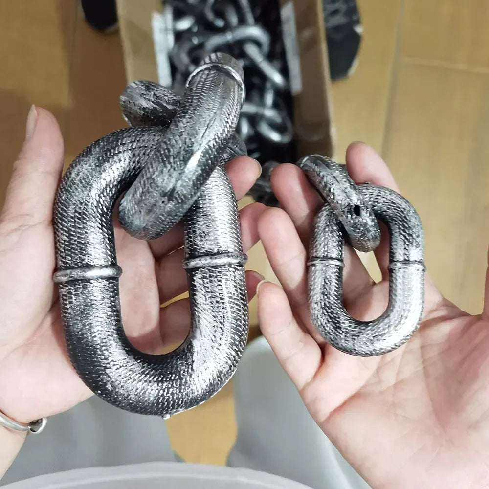 Sensationally Funny Pet Lead Puppy Cat Leash Big Plastic Simulated Iron Chain for Dogs Daily Walks Doggies Halloween Accessories